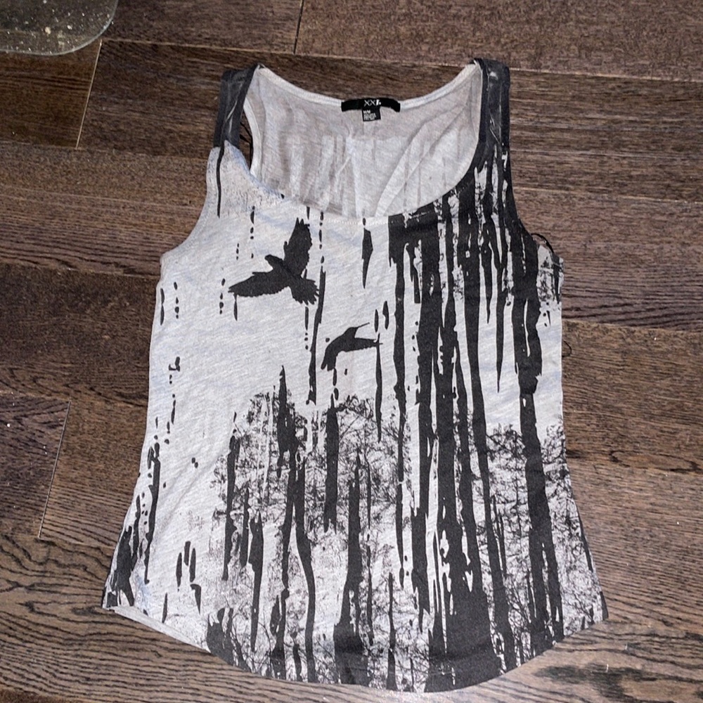 Forever 21 tank
